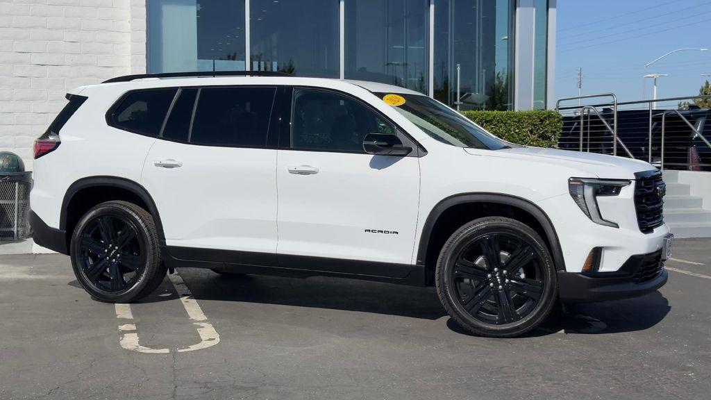 new 2026 GMC Acadia car, priced at $57,290