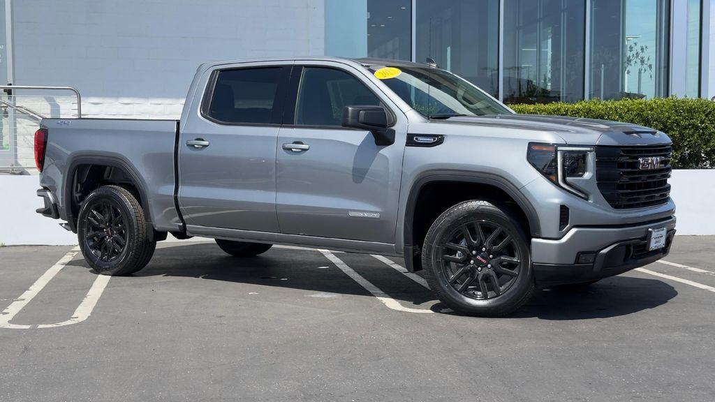 new 2025 GMC Sierra 1500 car, priced at $49,435