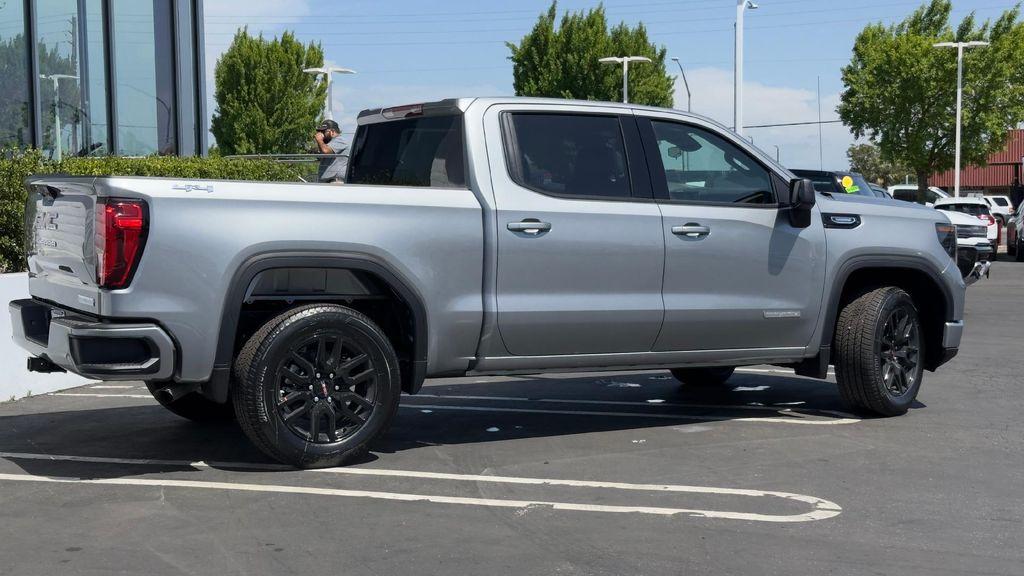 new 2025 GMC Sierra 1500 car, priced at $49,435