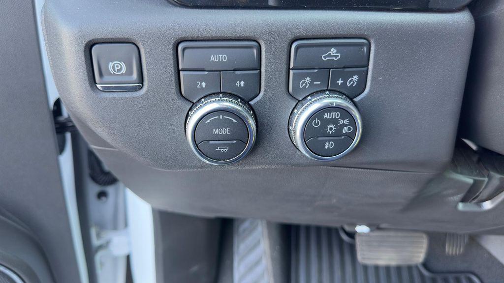 used 2025 GMC Sierra 1500 car, priced at $57,045