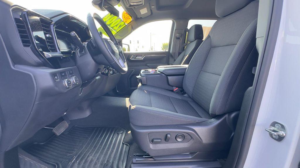 used 2025 GMC Sierra 1500 car, priced at $57,045