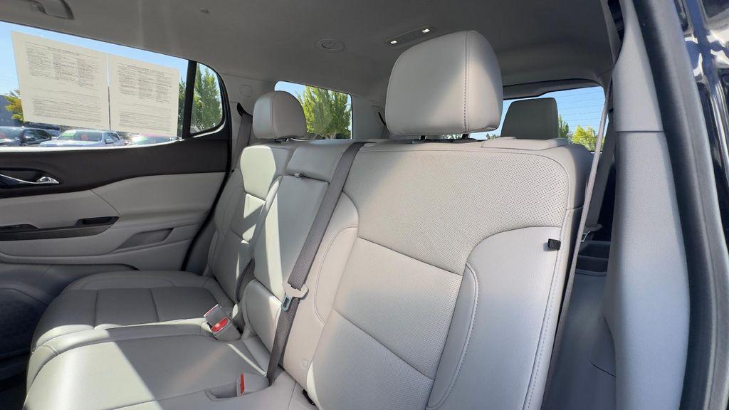 used 2023 GMC Acadia car, priced at $29,888