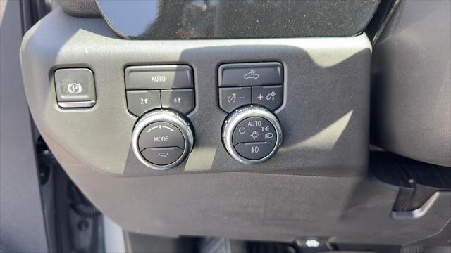 new 2025 GMC Sierra 1500 car, priced at $54,135