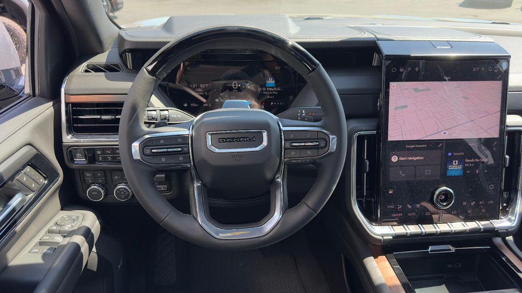 new 2025 GMC Yukon car, priced at $95,570