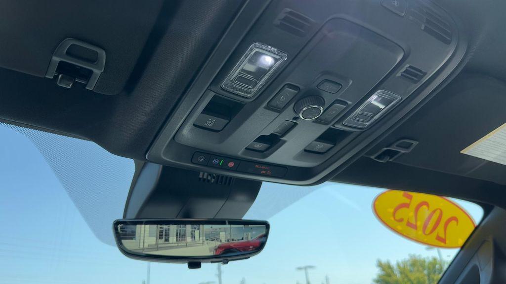 new 2025 GMC Yukon car, priced at $95,570