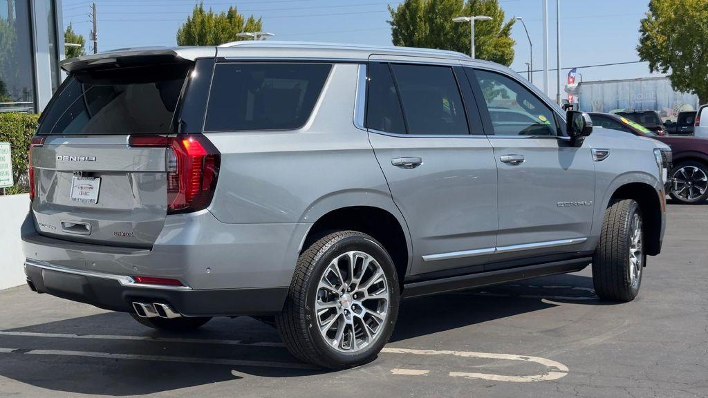 new 2025 GMC Yukon car, priced at $95,570