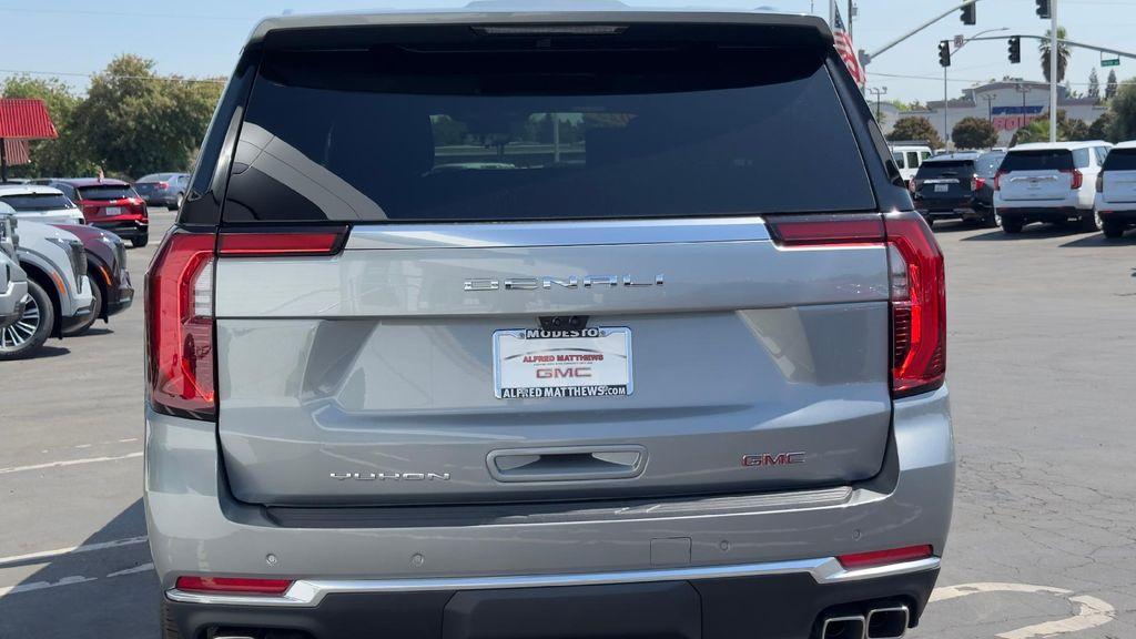 new 2025 GMC Yukon car, priced at $95,570