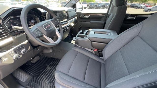 new 2025 GMC Sierra 1500 car, priced at $54,135