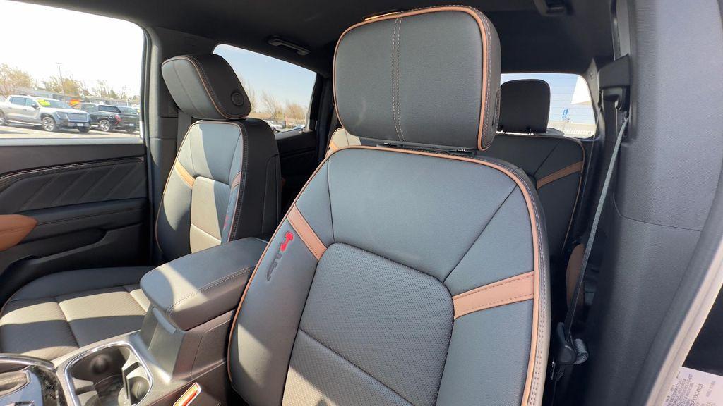 new 2025 GMC Canyon car, priced at $46,080