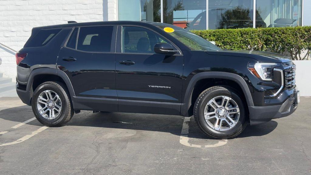 new 2026 GMC Terrain car, priced at $32,785