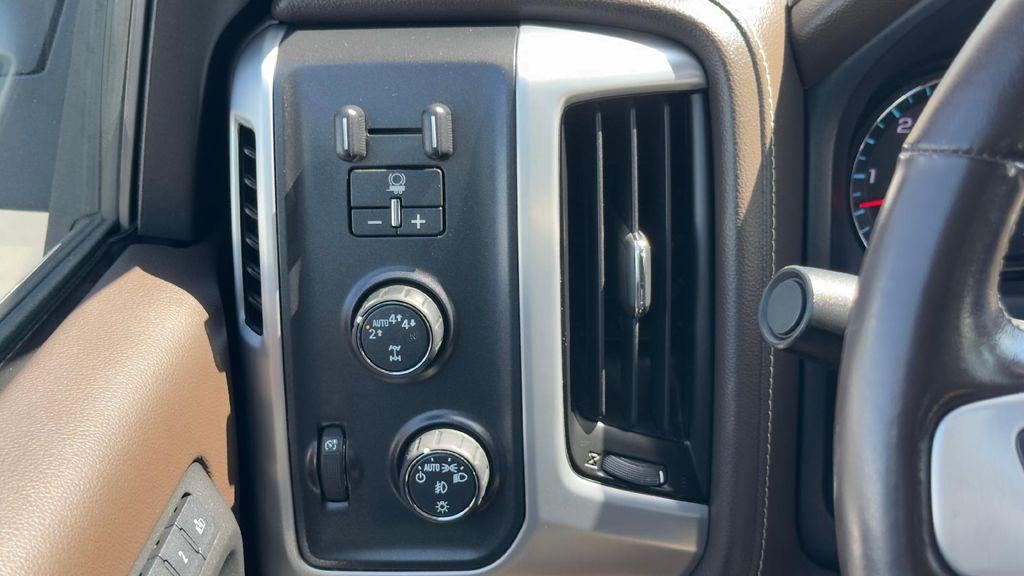 used 2018 GMC Sierra 1500 car, priced at $26,995