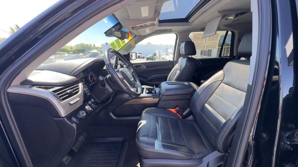 used 2018 GMC Yukon car, priced at $30,995