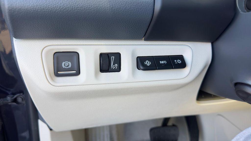 used 2021 GMC Acadia car, priced at $28,995