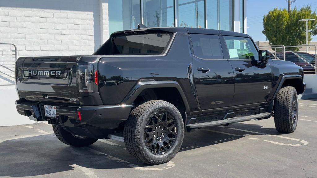 used 2025 GMC HUMMER EV Pickup car, priced at $100,189