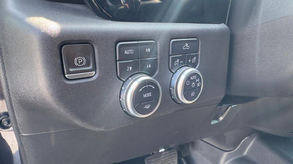 used 2022 GMC Sierra 1500 car, priced at $41,520
