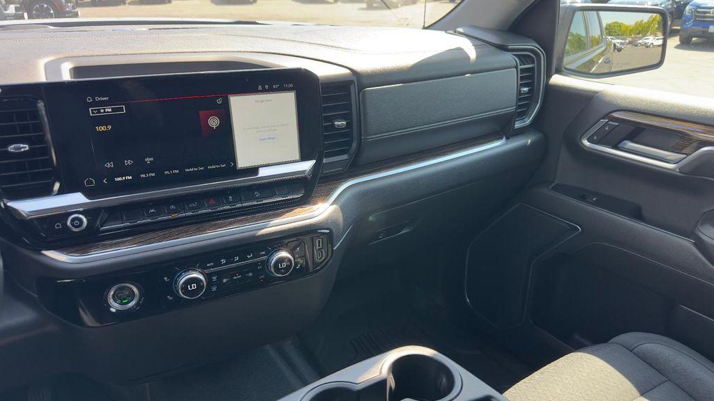 used 2022 GMC Sierra 1500 car, priced at $41,520