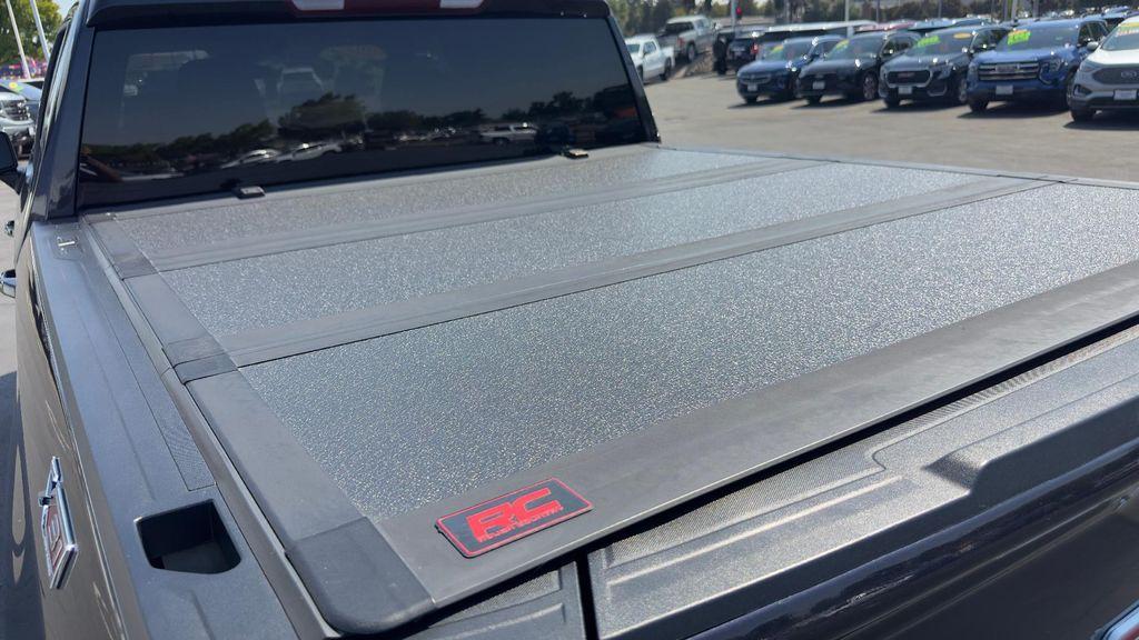 used 2022 GMC Sierra 1500 car, priced at $41,520