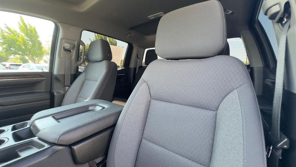 used 2022 GMC Sierra 1500 car, priced at $41,520