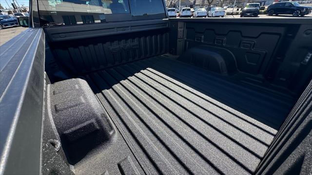 new 2025 GMC Sierra 1500 car, priced at $58,275