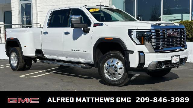 new 2025 GMC Sierra 3500 car, priced at $86,390