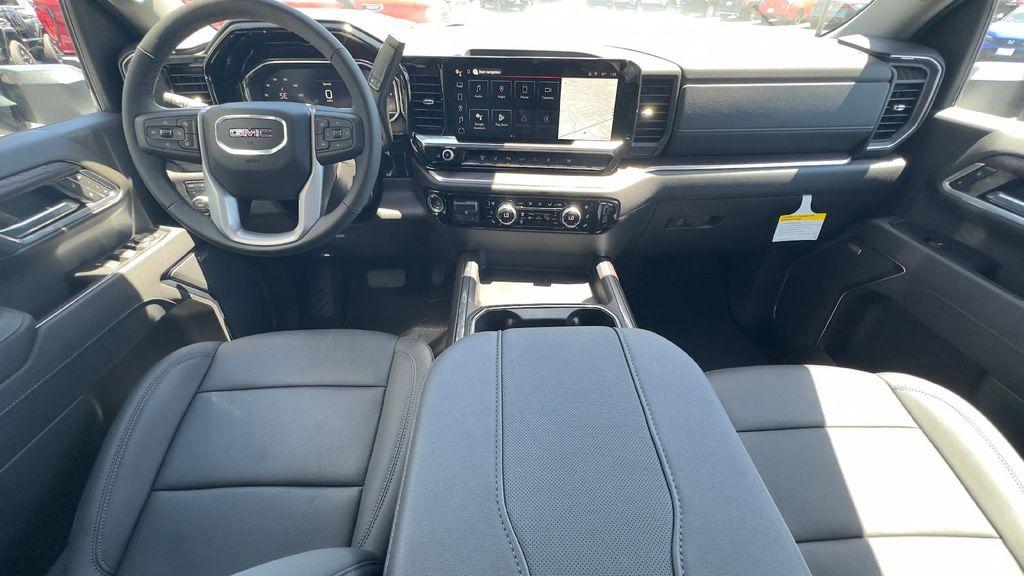 new 2025 GMC Sierra 3500 car, priced at $75,105