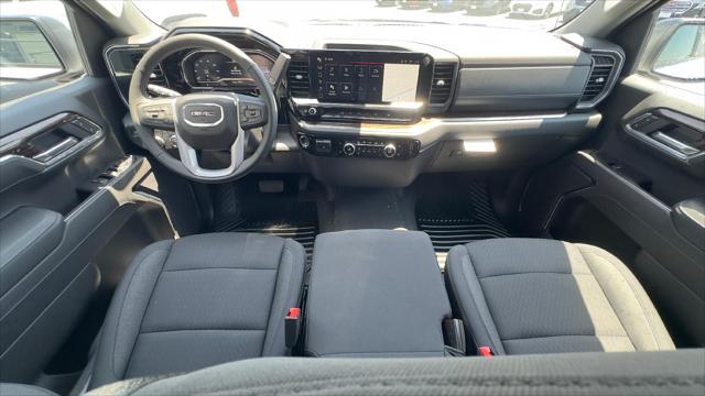 new 2025 GMC Sierra 1500 car, priced at $53,640