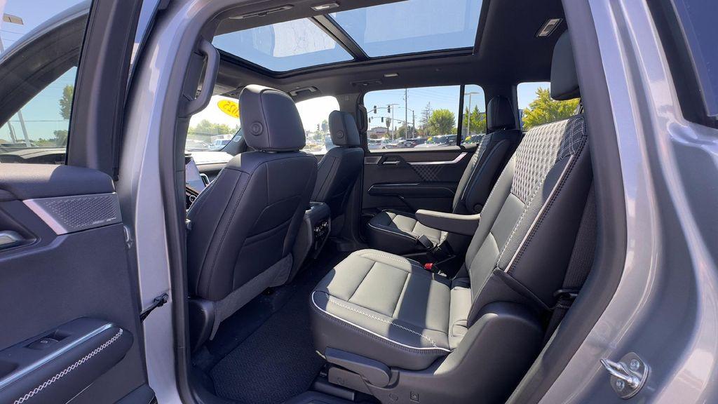 new 2025 GMC Acadia car, priced at $65,105