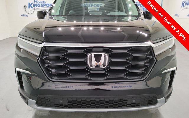 new 2025 Honda Pilot car, priced at $46,995