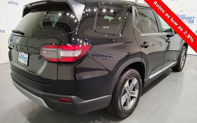 new 2025 Honda Pilot car, priced at $46,995