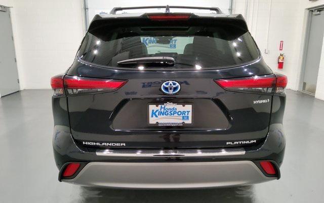 used 2022 Toyota Highlander Hybrid car, priced at $41,188