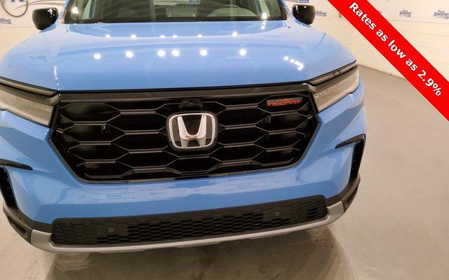 new 2025 Honda Pilot car, priced at $51,250