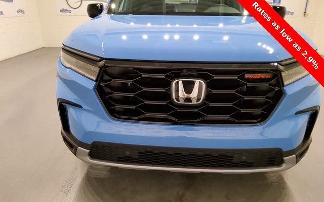 new 2025 Honda Pilot car, priced at $51,250