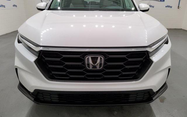 new 2025 Honda CR-V car, priced at $31,905