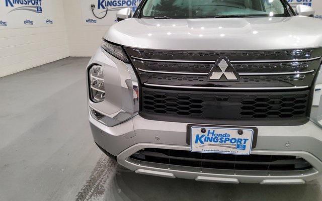 used 2023 Mitsubishi Outlander car, priced at $21,988