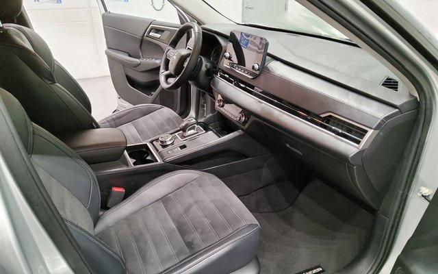 used 2023 Mitsubishi Outlander car, priced at $21,988