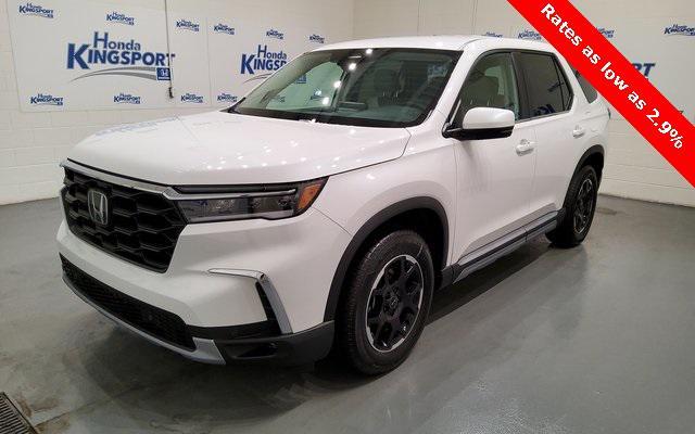 new 2025 Honda Pilot car, priced at $49,650