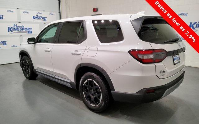 new 2025 Honda Pilot car, priced at $49,650