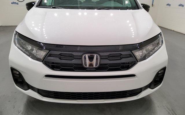 new 2025 Honda Odyssey car, priced at $42,222