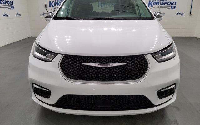 used 2022 Chrysler Pacifica car, priced at $25,588