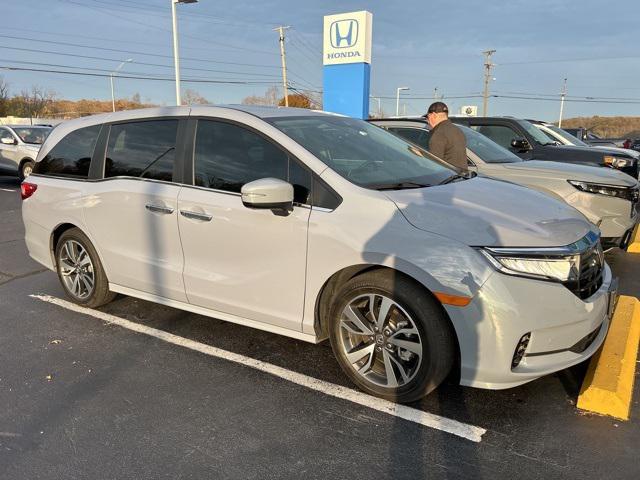 used 2023 Honda Odyssey car, priced at $37,988