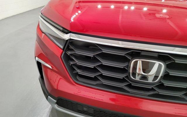 new 2025 Honda Pilot car, priced at $47,450