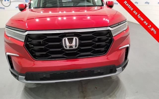 new 2025 Honda Pilot car, priced at $51,450