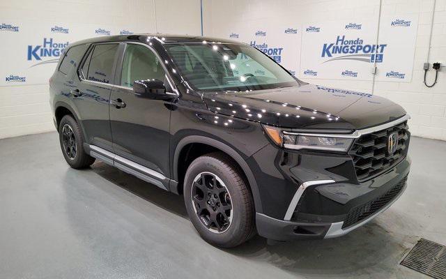 new 2025 Honda Pilot car, priced at $45,819