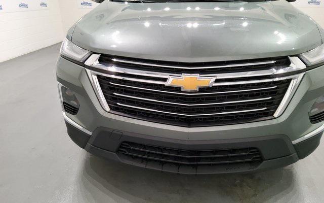 used 2023 Chevrolet Traverse car, priced at $31,888