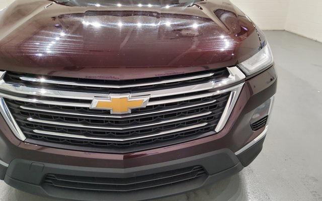 used 2022 Chevrolet Traverse car, priced at $29,188