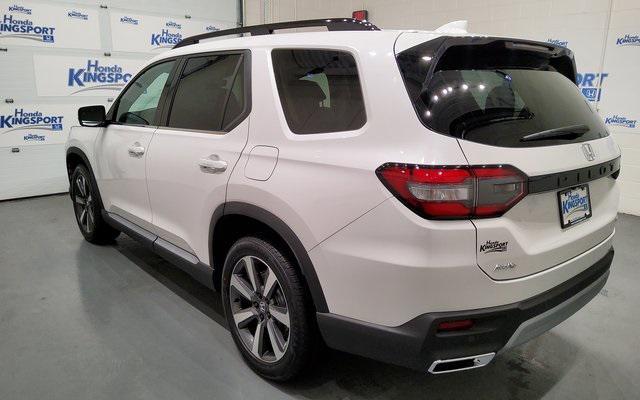 new 2025 Honda Pilot car, priced at $51,450