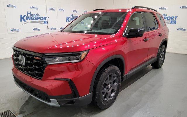 new 2025 Honda Pilot car, priced at $51,250