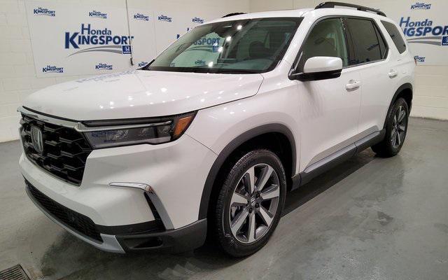 new 2025 Honda Pilot car, priced at $52,440