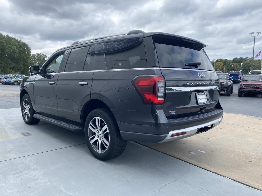 used 2024 Ford Expedition car, priced at $49,597