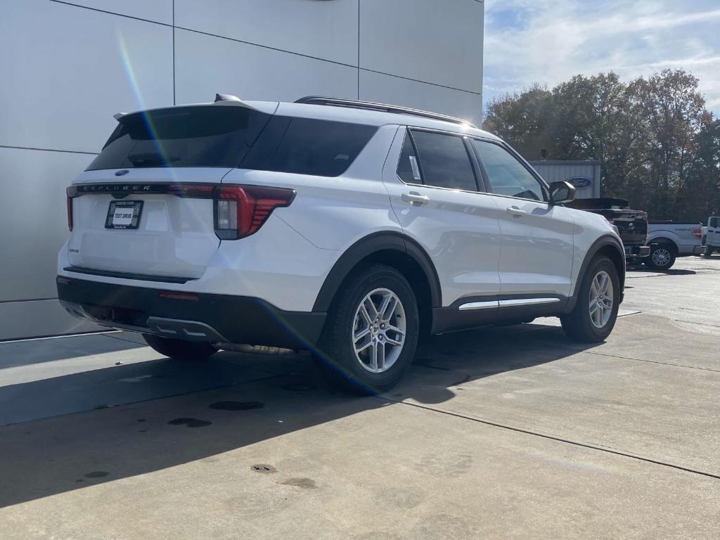 new 2025 Ford Explorer car, priced at $41,265